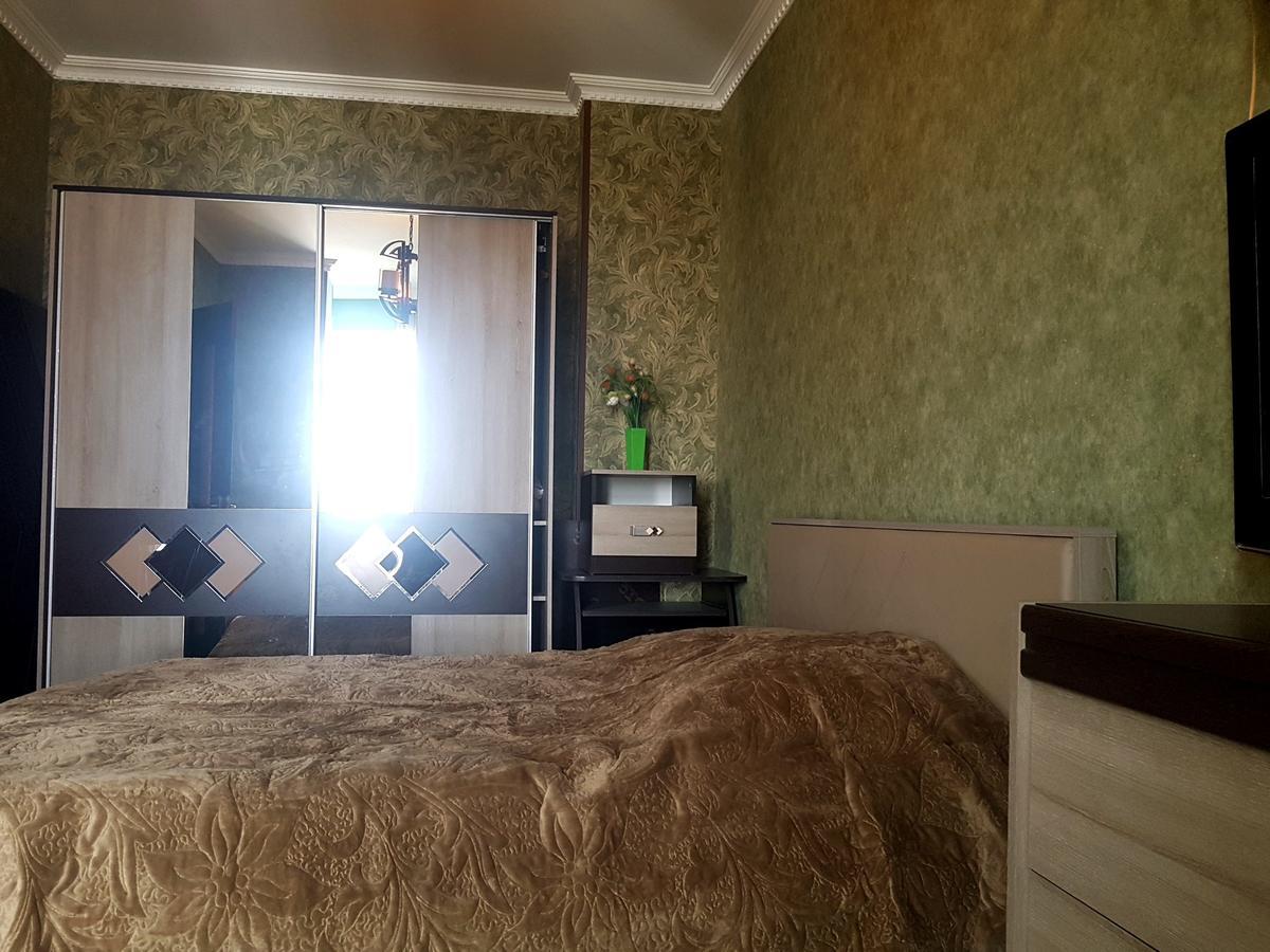 Apartment With Sea View 37 코불레티 외부 사진