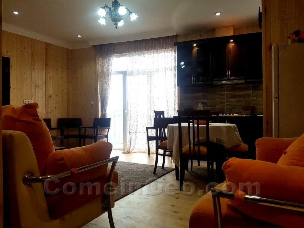 Apartment With Sea View 37 코불레티 외부 사진