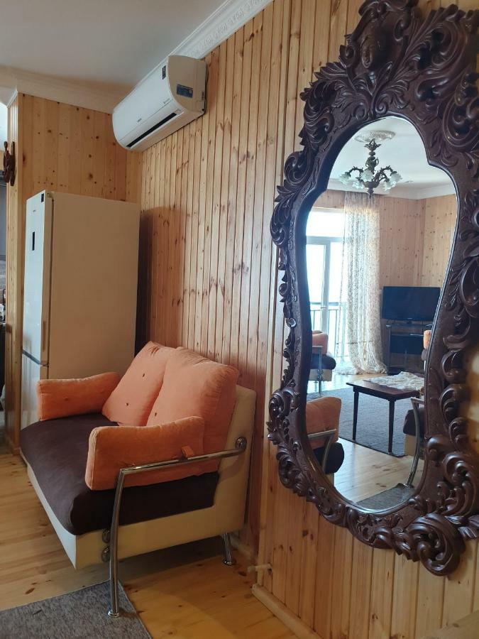 Apartment With Sea View 37 코불레티 외부 사진